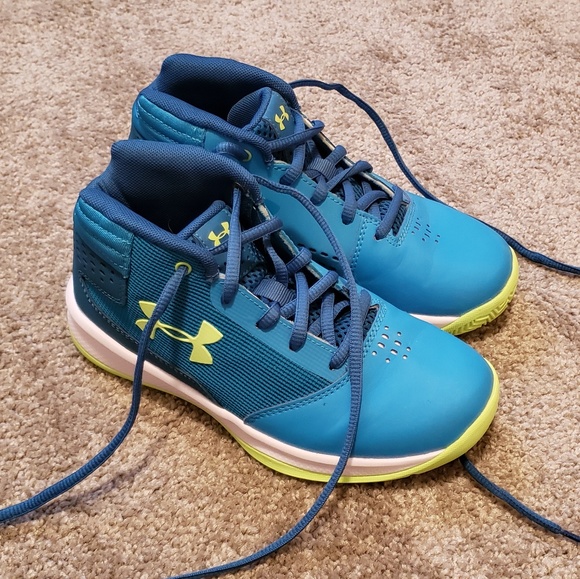 under armour preschool jet basketball shoes